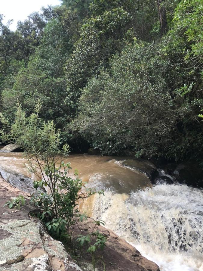 Pousada Pedra Da Mata Chales Na Montanha Munhoz Zewnętrze zdjęcie