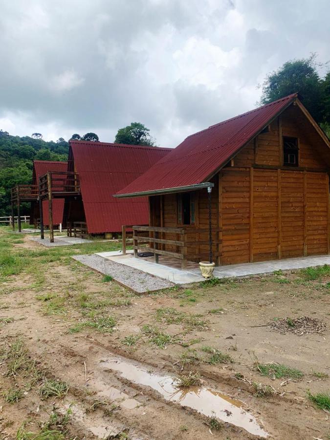 Pousada Pedra Da Mata Chales Na Montanha Munhoz Zewnętrze zdjęcie