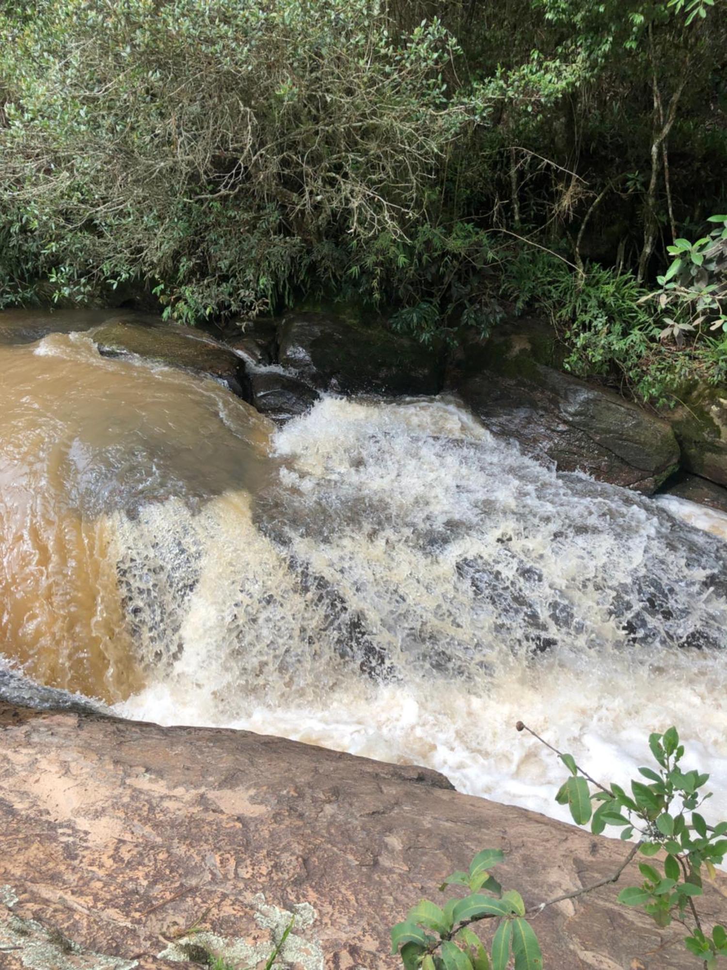 Pousada Pedra Da Mata Chales Na Montanha Munhoz Zewnętrze zdjęcie